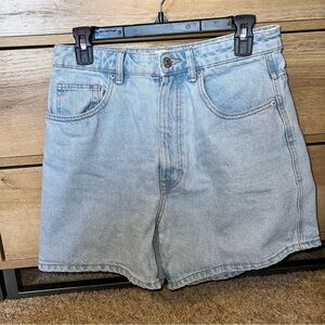 Zara Light Wash Denim Shorts